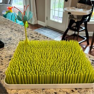 Boon bottle drying rack with twig tree accessory